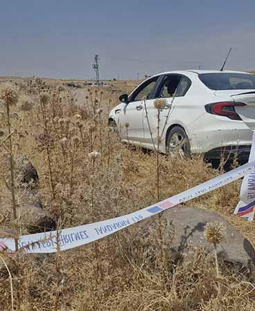 Diyarbakır’da arazide kadın cesedi bulundu; 2 gözaltı