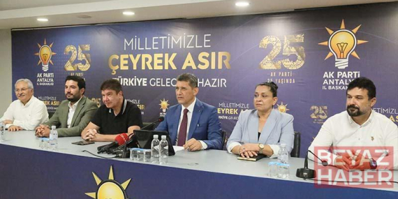 AK Parti’de 25’inci yıl coşkusu