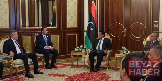Bakan Fidan, Libya Başbakanlık Konseyi Başkanı el-Menfi ile görüştü