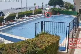 Havuzda boğulma tehlikesi geçiren çocuğu görevli kurtardı; o anlar kamerada