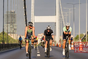 Kıtalararası triatlon yarışı Beykoz’da yapıldı