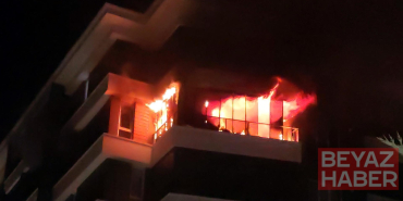 Apartman dairesindeki yangında, 14 kişi dumandan etkilendi