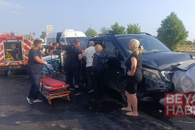 Manavgat’ta 6 araç zincirleme kazaya karıştı; 17 yaralı