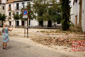 İspanya'nın turistik kentinde peş peşe depremler