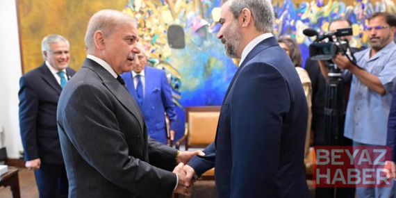 Suriye Dışişleri Bakanı Şeybani, Pakistan Başbakanı Şerif ile bir araya geldi