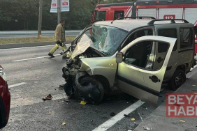 Sarıyer’de 4 otomobilin karıştığı kaza kamerada; araç havalanıp karşı yöne savruldu
