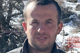 Domuz avında arkadaşını başından vurdu
