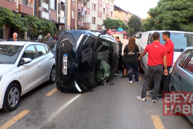 Ümraniye’de park halindeki araçlara çarparak devrilen otomobilin sürücüsü yaralandı