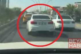 Trafikte otomobiliyle makas attı; o anlar kamerada