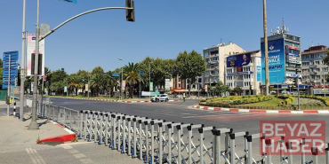 30 Ağustos Zafer Bayramı provalarının ardından Vatan Caddesi trafiğe açıldı