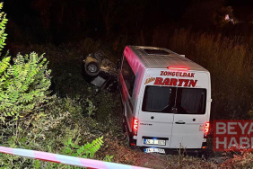 Minibüsü ile otomobil çarpıştı: 11 yaralı