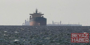 Umman açıklarında petrol tankeri vuruldu