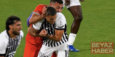 Alanyaspor - Beşiktaş maçındaki tartışmalı pozisyonla ilgili hakemlere suç duyurusu