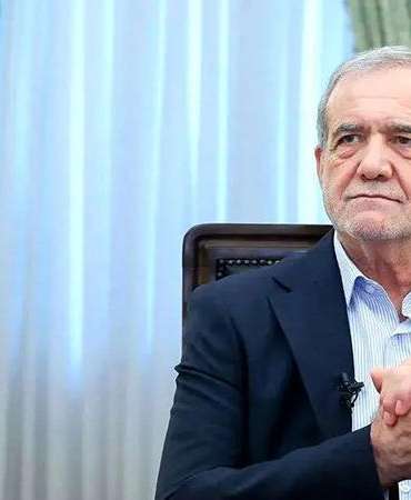 Pezeşkiyan: Hürmüz Boğazı için yol haritası hazır, ABD ile müzakereye temkinli şekilde varız