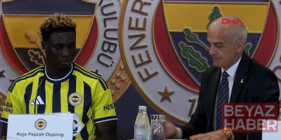Fenerbahçe, Kojo Peprah Oppong için imza töreni düzenledi