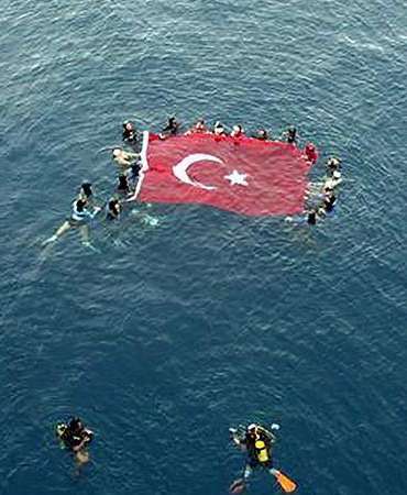 Şahika Ercümen, Karamağara Koyu