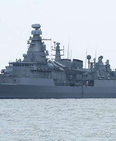 TCG Oruçreis gemisi Zafer Bayramı nedeniyle ziyarete açıldı