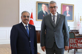 Bakan Memişoğlu, D8 Ekonomik İşbirliği Genel Sekreteri Mahmood ile görüştü