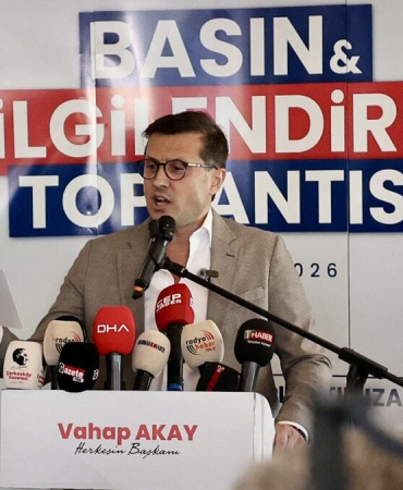 Çerkezköy Belediye Başkanı Vahap Akay CHP’den istifa etti