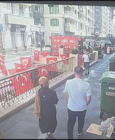 Beyoğlu'nda kaybolan 13 yaşındaki kız konsolosluk aracılığıyla ailesine ulaştı