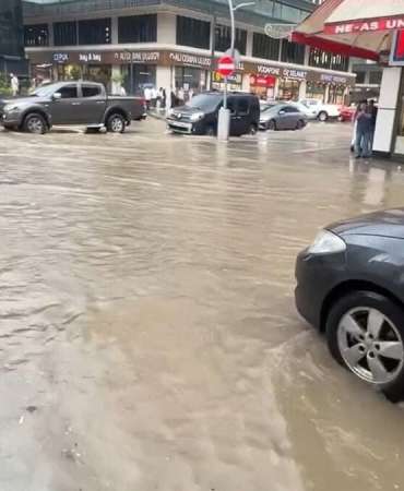 Rize sel sularına teslim oldu, valilikten kritik uyarı geldi