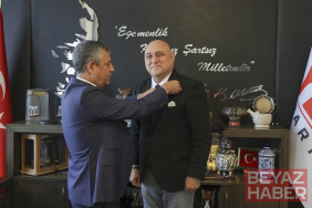 Yatağan Belediye Başkanı Mesut Günay Yeni Parti'ye geçti