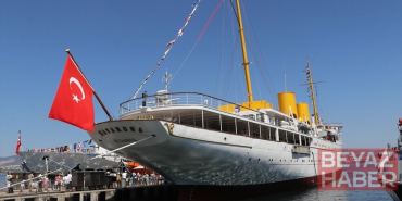Atatürk'ün manevi mirası TCG Savarona, ziyaretçilerini duygulandırıyor