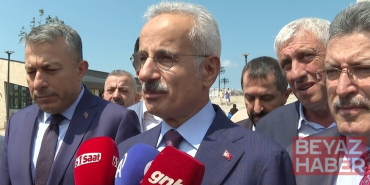 Bakan Uraloğlu, Trabzon'da raylı sistem projesinin temelinin eylülde atılacağını bildirdi
