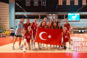 Kadın Milli Voleybol Takımı, Cezayir'i mağlup etti