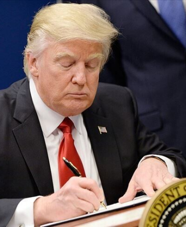 ABD Başkanı Trump, doğumla vatandaşlığa yönelik kısıtlamaları genişleten kararnameler imzaladı