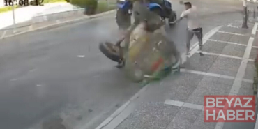 İzmir'de yayanın traktörden kopan tankerin altında kalmaktan kurtulması kamerada