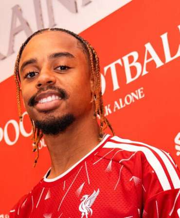 Liverpool, Fransız futbolcu Barcola'yı kadrosuna kattı