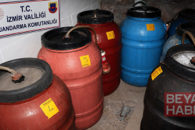 İzmir'de 2 bin 200 litre sahte alkol yakalandı