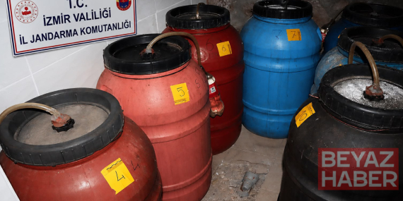 İzmir'de 2 bin 200 litre sahte alkol yakalandı