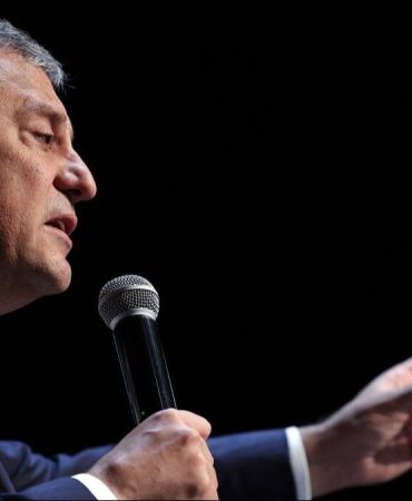 Hangi bakanın fonlarda 200 milyon Euro’su var