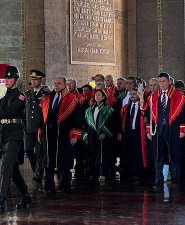 Yargıtay üyelerinden adli yıl açılışında Anıtkabir