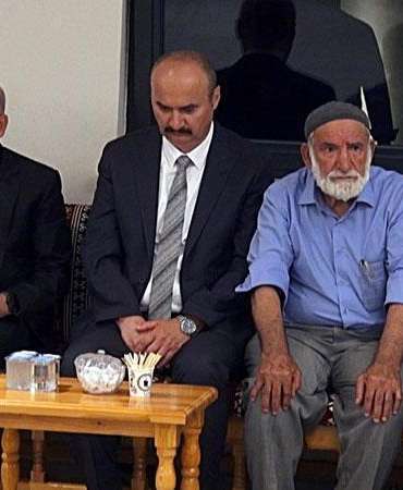 Bakan Şimşek, yeğeninin taziyesine katıldı