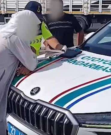 Plakasındaki harfi değiştiren sürücüye 140 bin TL ceza