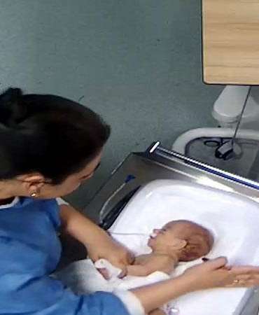 Kuvözdeki bebeğe şiddet olayında son noktayı adli tıp üst kurulu koyacak