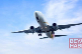 Antalya’ya giderken tuvaletleri arızalanan uçak acil iniş yaptı