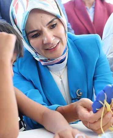 Bakan Göktaş: Çocuklarımıza her türlü imkanı seferber etmek bizim borcumuz