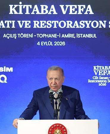 Cumhurbaşkanı Erdoğan: En utanç verici kitap katliamları, milli iradenin ve demokrasinin askıya alındığı darbe dönemlerinde yaşanmıştır