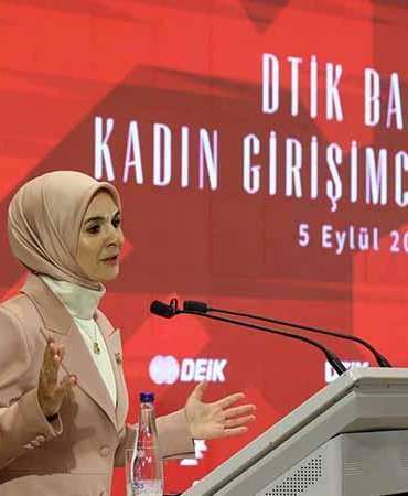 Bakan Göktaş: Kadınların teknolojinin geliştiricisi ve karar vericisi olmasını istiyoruz
