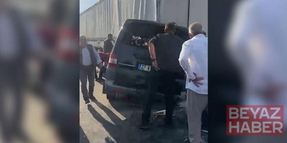 Şanlıurfa’da minibüs, TIR’a arkadan çarptı: 2 ölü, 2 ağır yaralı