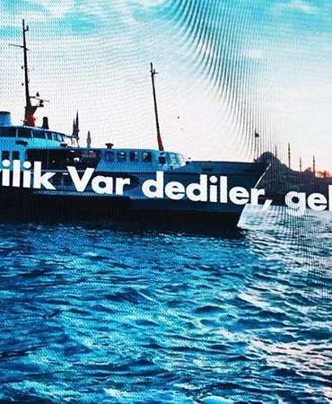 İyilik Var Gönüllülük Platformu’nun tanıtımı Fenerbahçe-Beşiktaş maçında yapıldı