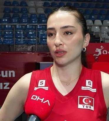 Saliha Şahin: Yazı iki kupayla kapattığımız için çok mutluyuz