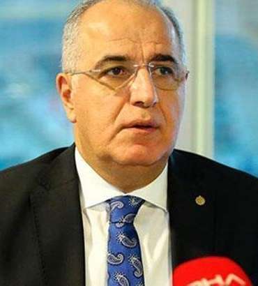 Mehmet Akif Üstündağ: Voleybolun şu başarısının tesadüf olmadığının altını çizmek istiyorum
