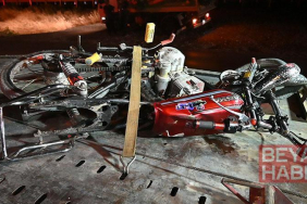 Kırıkkale’de motosiklet trafik levhasına çarptı: 2 yaralı