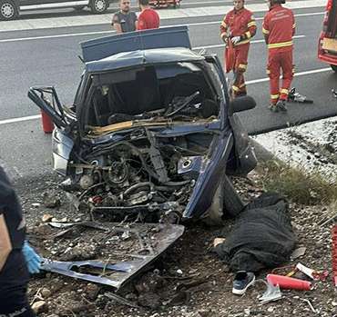 Muğla’da feci kaza! Otomobil refüje çarptı: 2 ölü