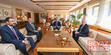Bakan Ersoy, MSÜ Rektörü Prof. Dr. Afyoncu